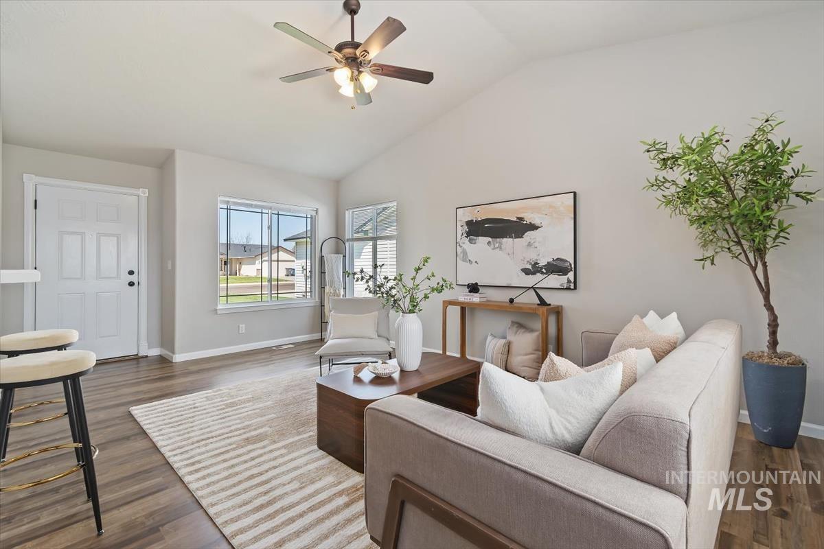 2605 Boulder Ave, Nampa, Idaho 83686, 3 Bedrooms, 2 Bathrooms, Residential For Sale, Price $368,500,MLS 98983005