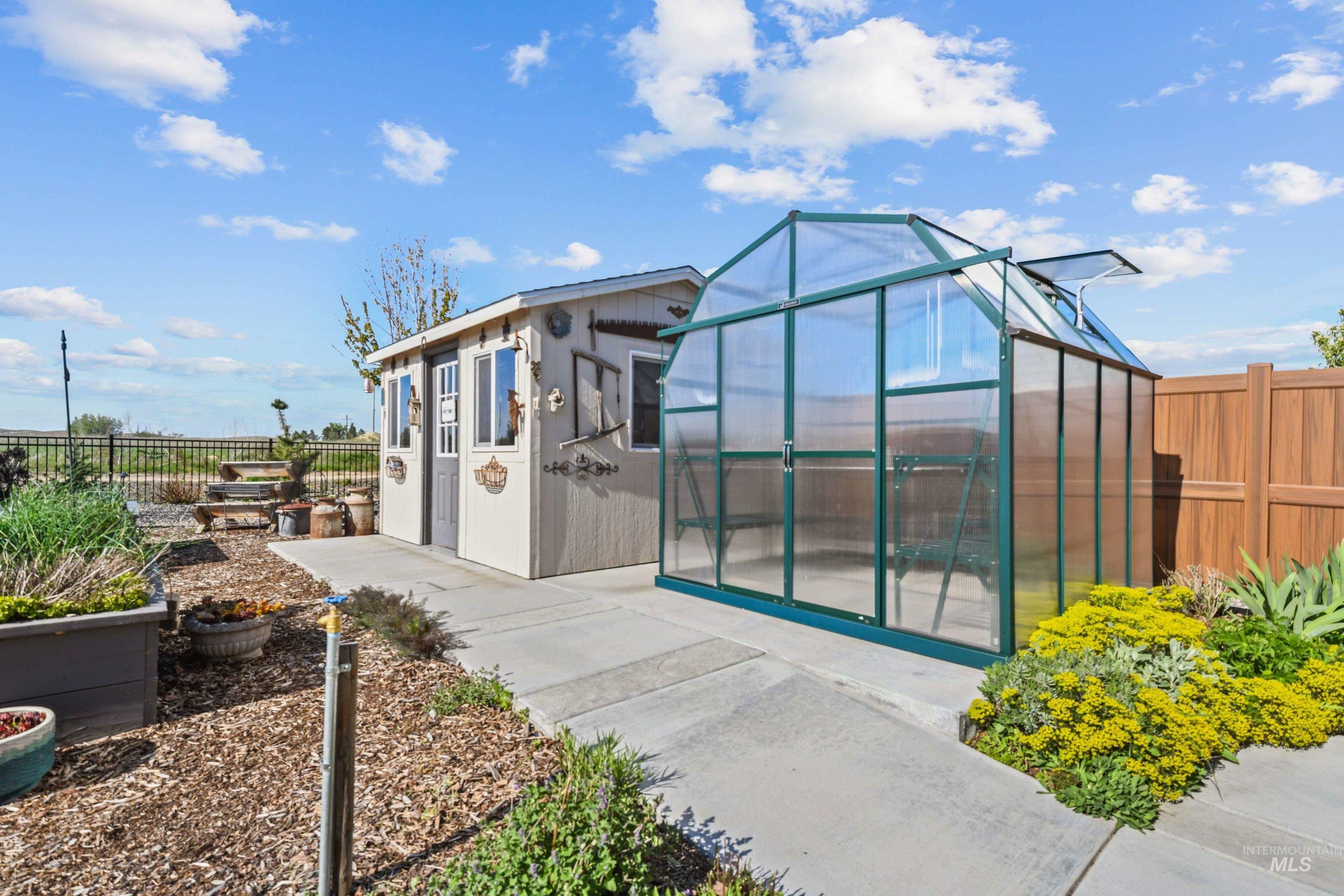 5766 W. Trigo Dr., Eagle, Idaho 83616, 3 Bedrooms, 3.5 Bathrooms, Residential For Sale, Price $1,184,000,MLS 98983006