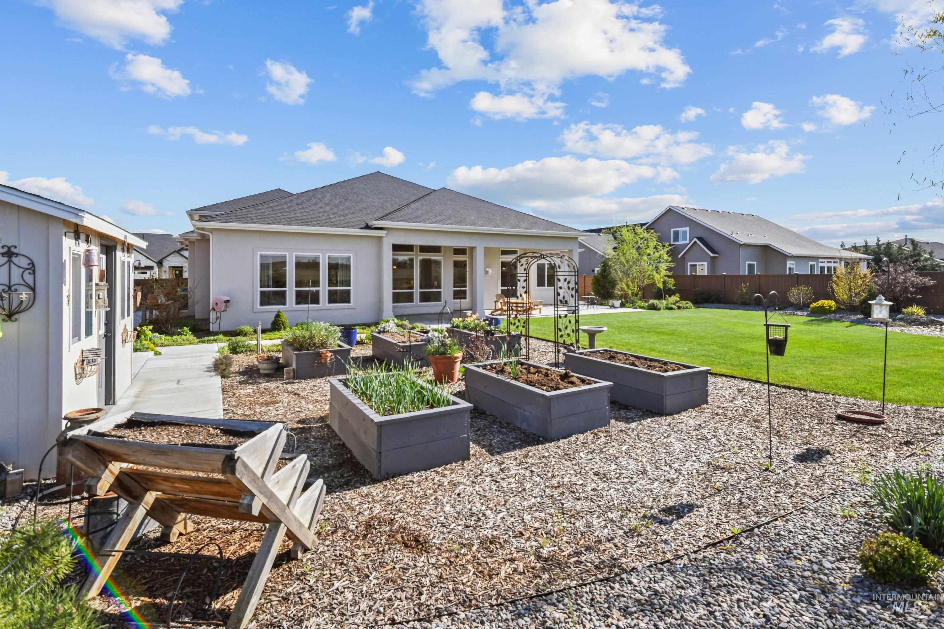 5766 W. Trigo Dr., Eagle, Idaho 83616, 3 Bedrooms, 3.5 Bathrooms, Residential For Sale, Price $1,184,000,MLS 98983006