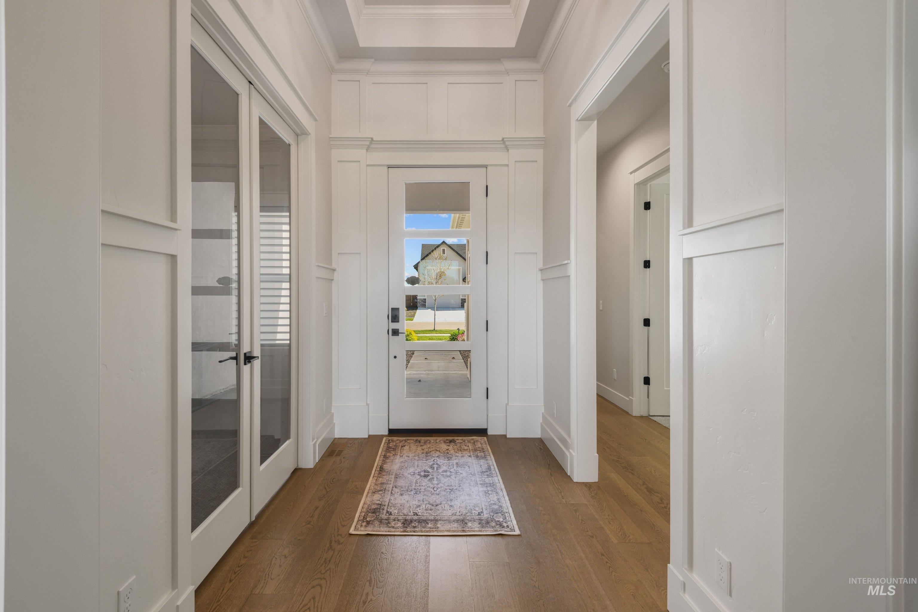 5766 W. Trigo Dr., Eagle, Idaho 83616, 3 Bedrooms, 3.5 Bathrooms, Residential For Sale, Price $1,184,000,MLS 98983006