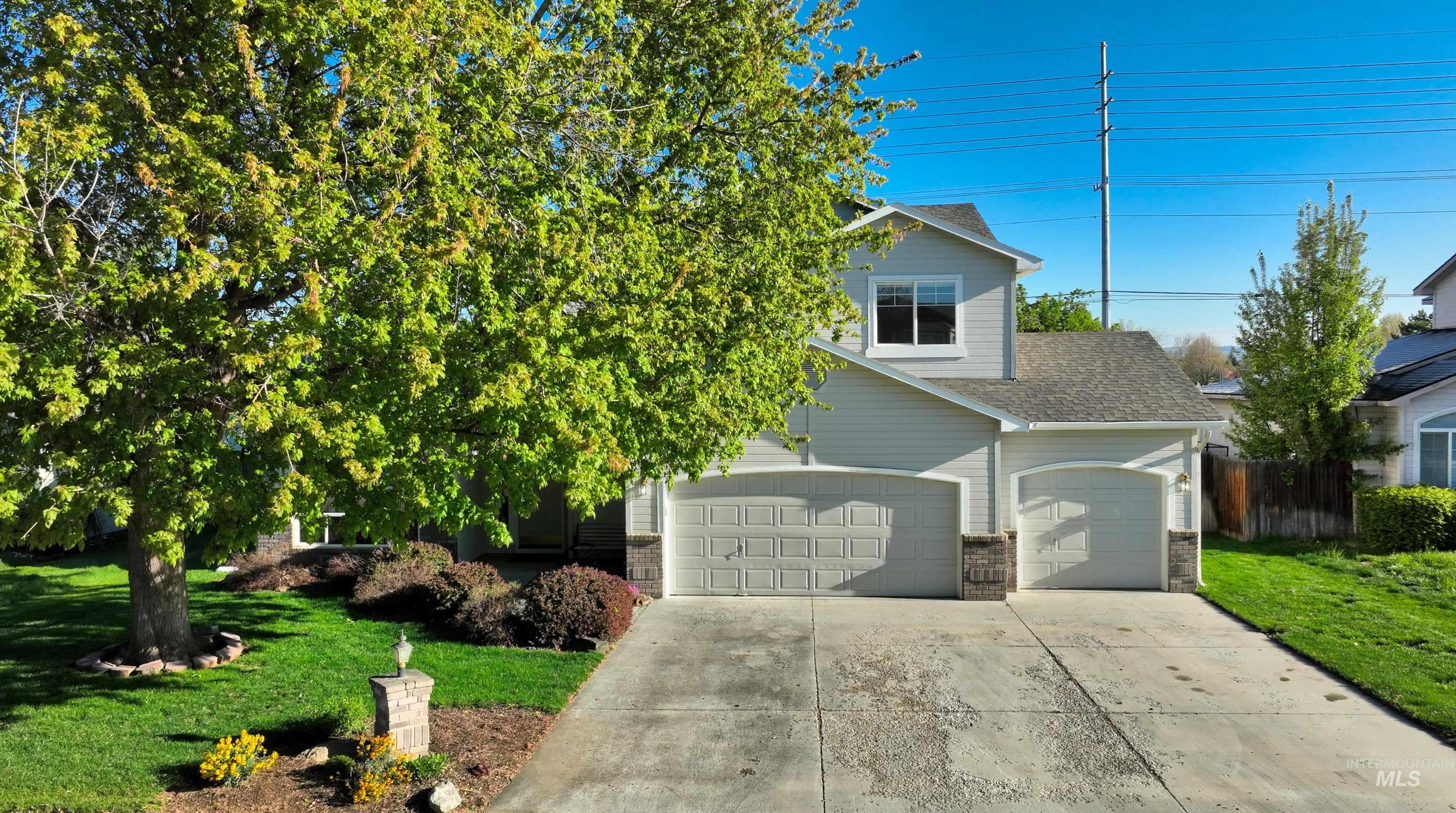 13926 W Bunkerhill Ct, Boise, Idaho 83713, 4 Bedrooms, 2.5 Bathrooms, Residential For Sale, Price $519,000, 98983007