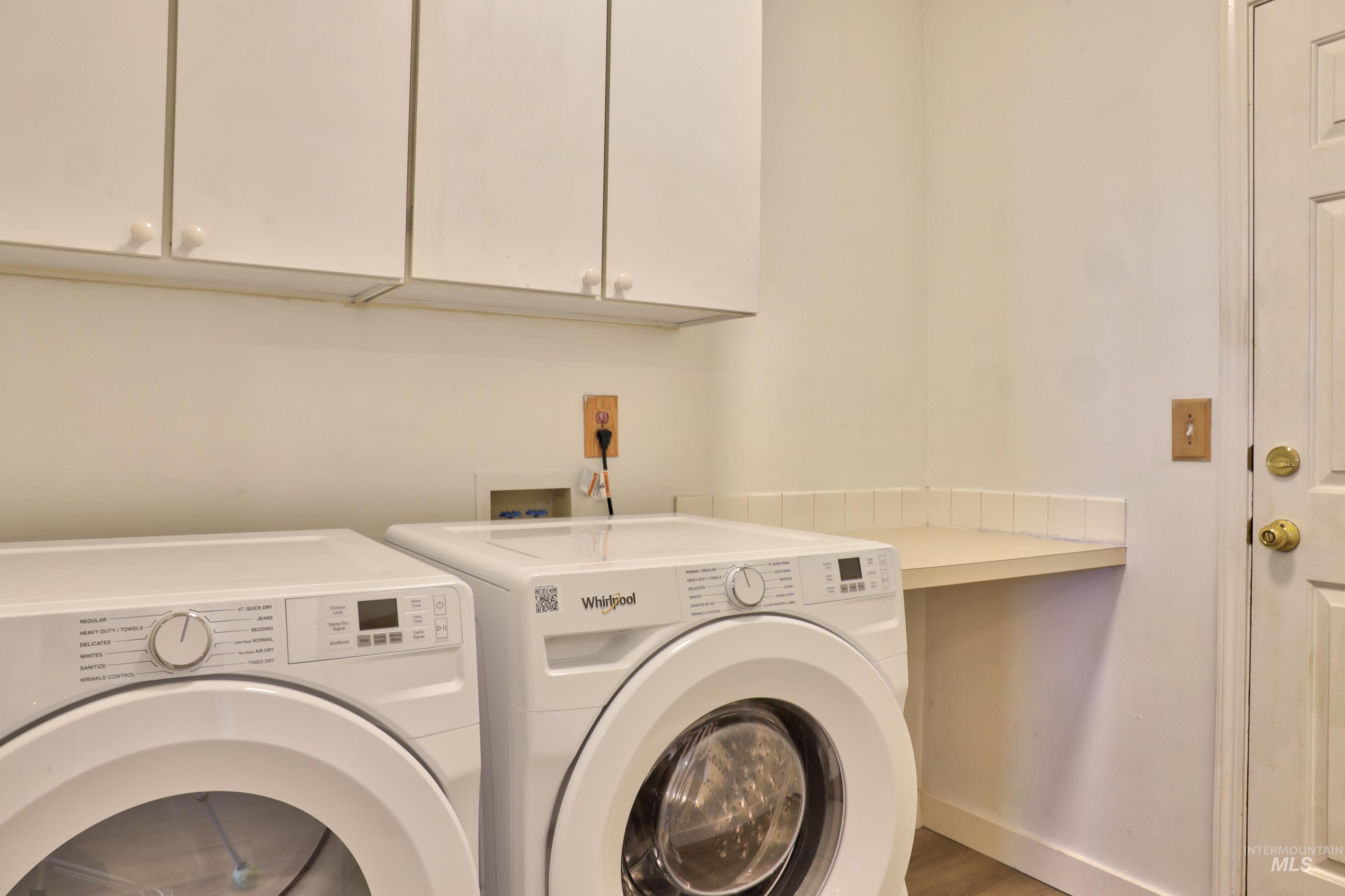 13926 W Bunkerhill Ct, Boise, Idaho 83713, 4 Bedrooms, 2.5 Bathrooms, Residential For Sale, Price $519,000,MLS 98983007