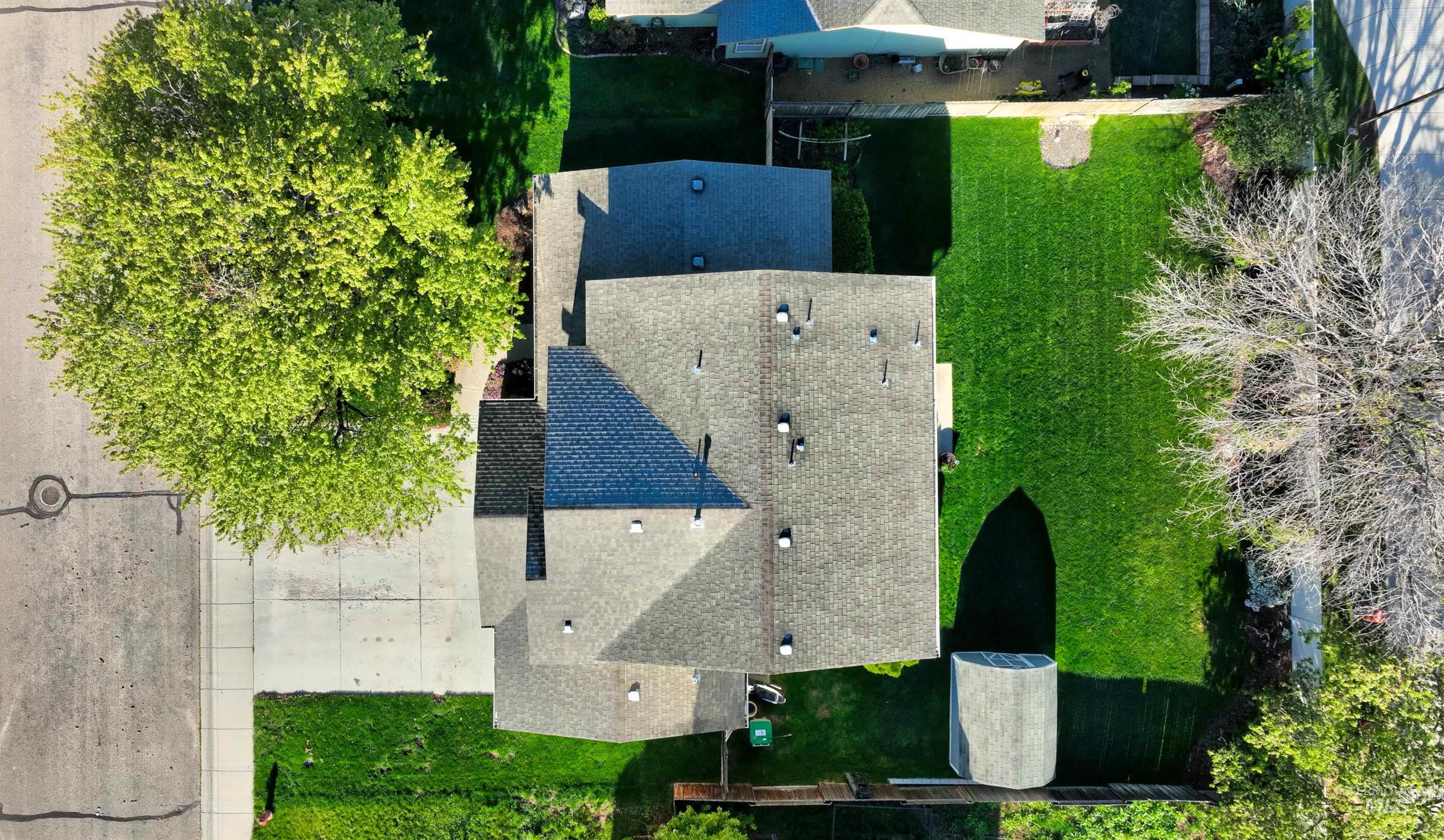 13926 W Bunkerhill Ct, Boise, Idaho 83713, 4 Bedrooms, 2.5 Bathrooms, Residential For Sale, Price $519,000,MLS 98983007