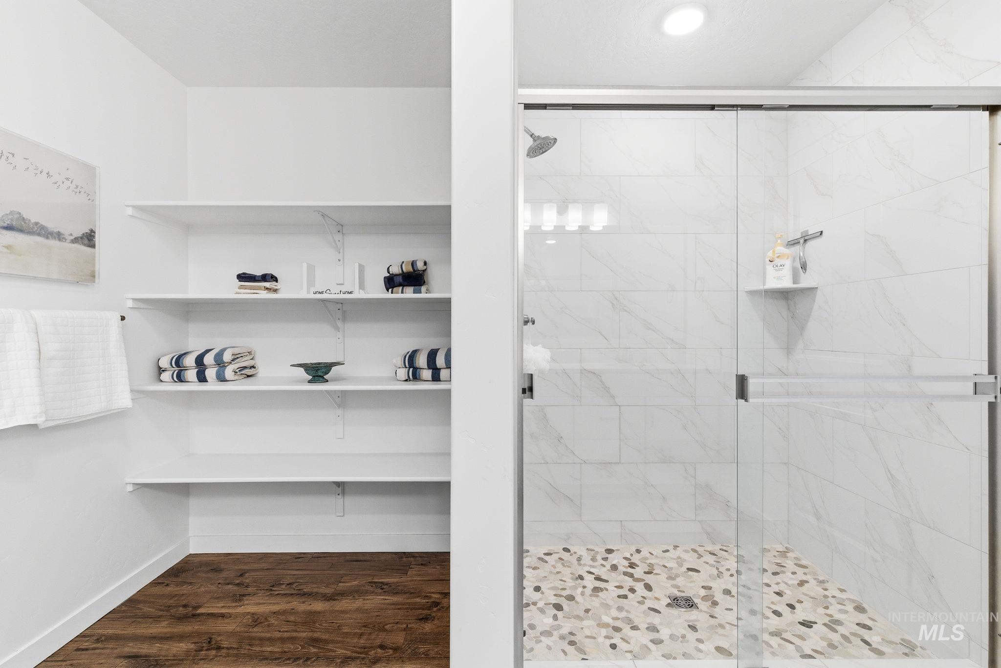 3425 N Anselmo Way, Star, Idaho 83669, 5 Bedrooms, 3.5 Bathrooms, Residential For Sale, Price $725,000,MLS 98983011