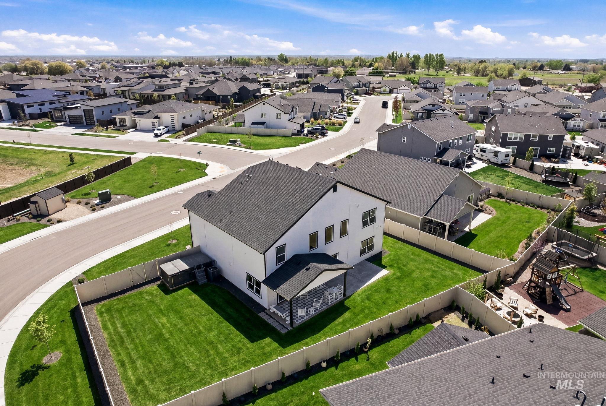 3425 N Anselmo Way, Star, Idaho 83669, 5 Bedrooms, 3.5 Bathrooms, Residential For Sale, Price $725,000,MLS 98983011