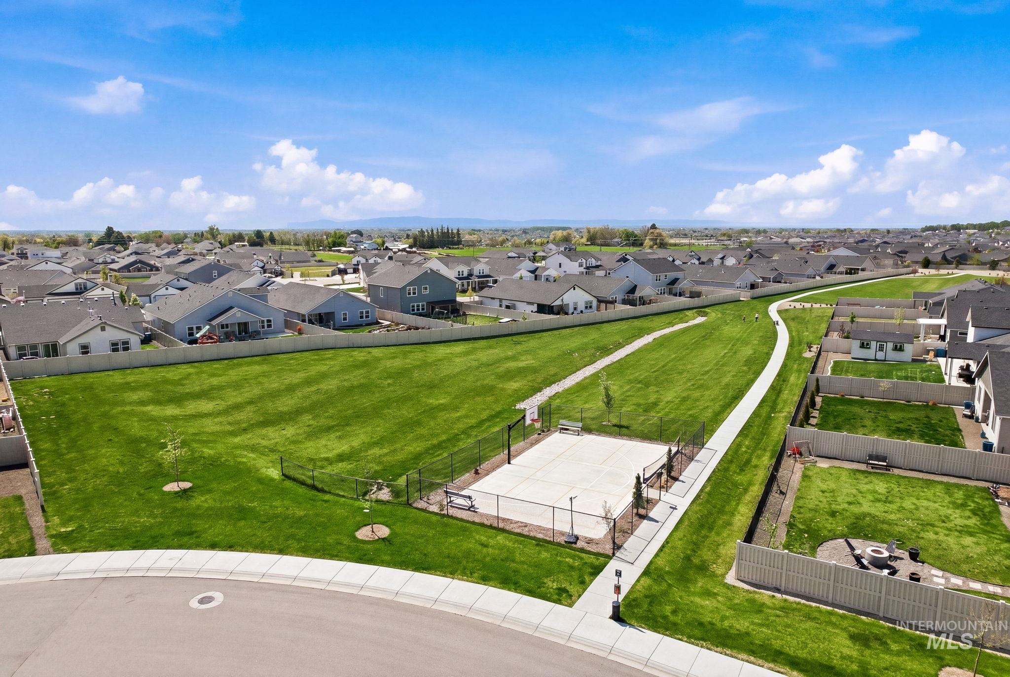 3425 N Anselmo Way, Star, Idaho 83669, 5 Bedrooms, 3.5 Bathrooms, Residential For Sale, Price $725,000,MLS 98983011