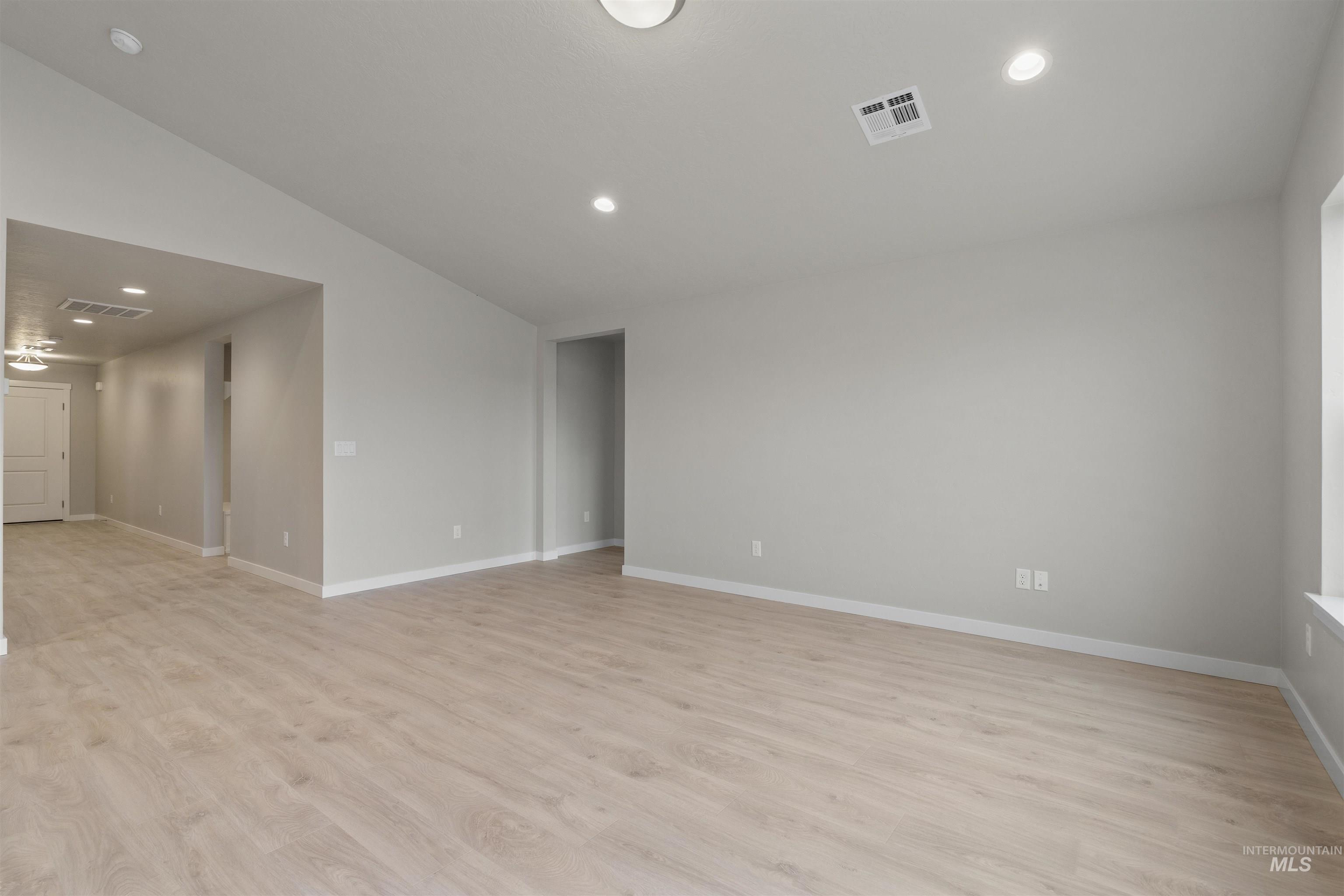 4407 Belethor Ave, Caldwell, Idaho 83605, 3 Bedrooms, 2 Bathrooms, Residential For Sale, Price $399,990,MLS 98983012