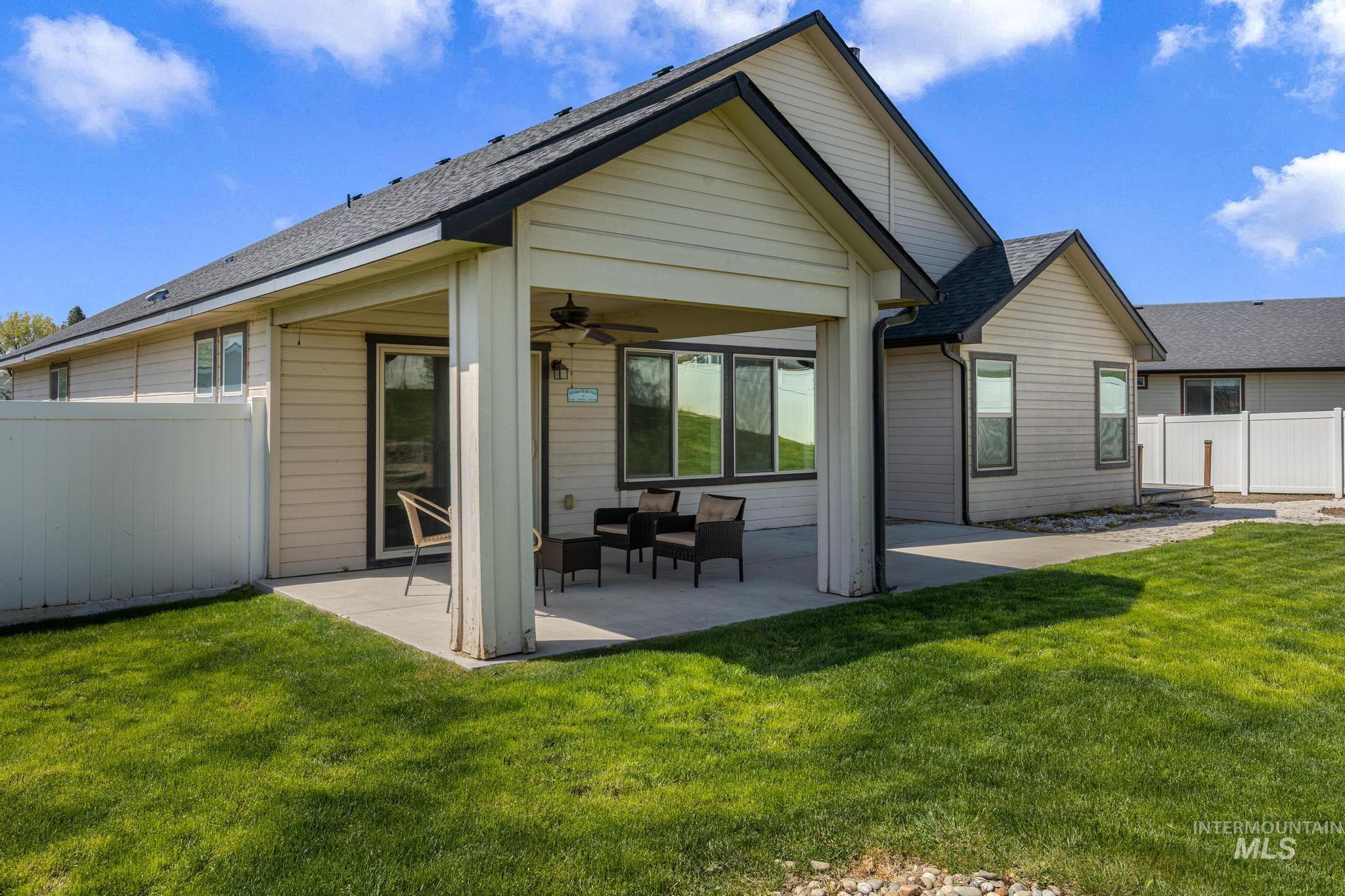 2040 Kelly Dr, Payette, Idaho 83661, 3 Bedrooms, 2 Bathrooms, Residential For Sale, Price $449,900,MLS 98983019