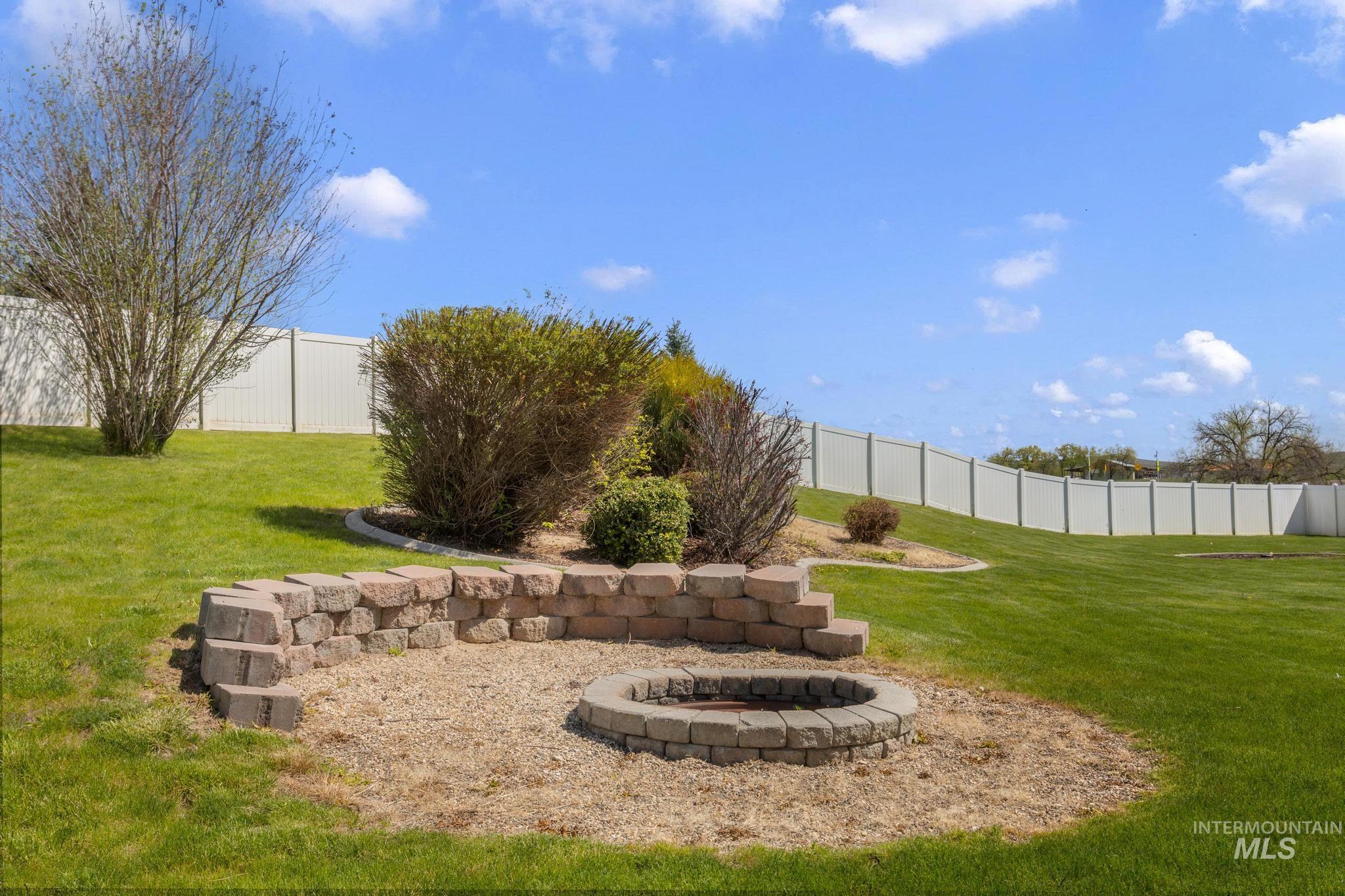 2040 Kelly Dr, Payette, Idaho 83661, 3 Bedrooms, 2 Bathrooms, Residential For Sale, Price $449,900,MLS 98983019