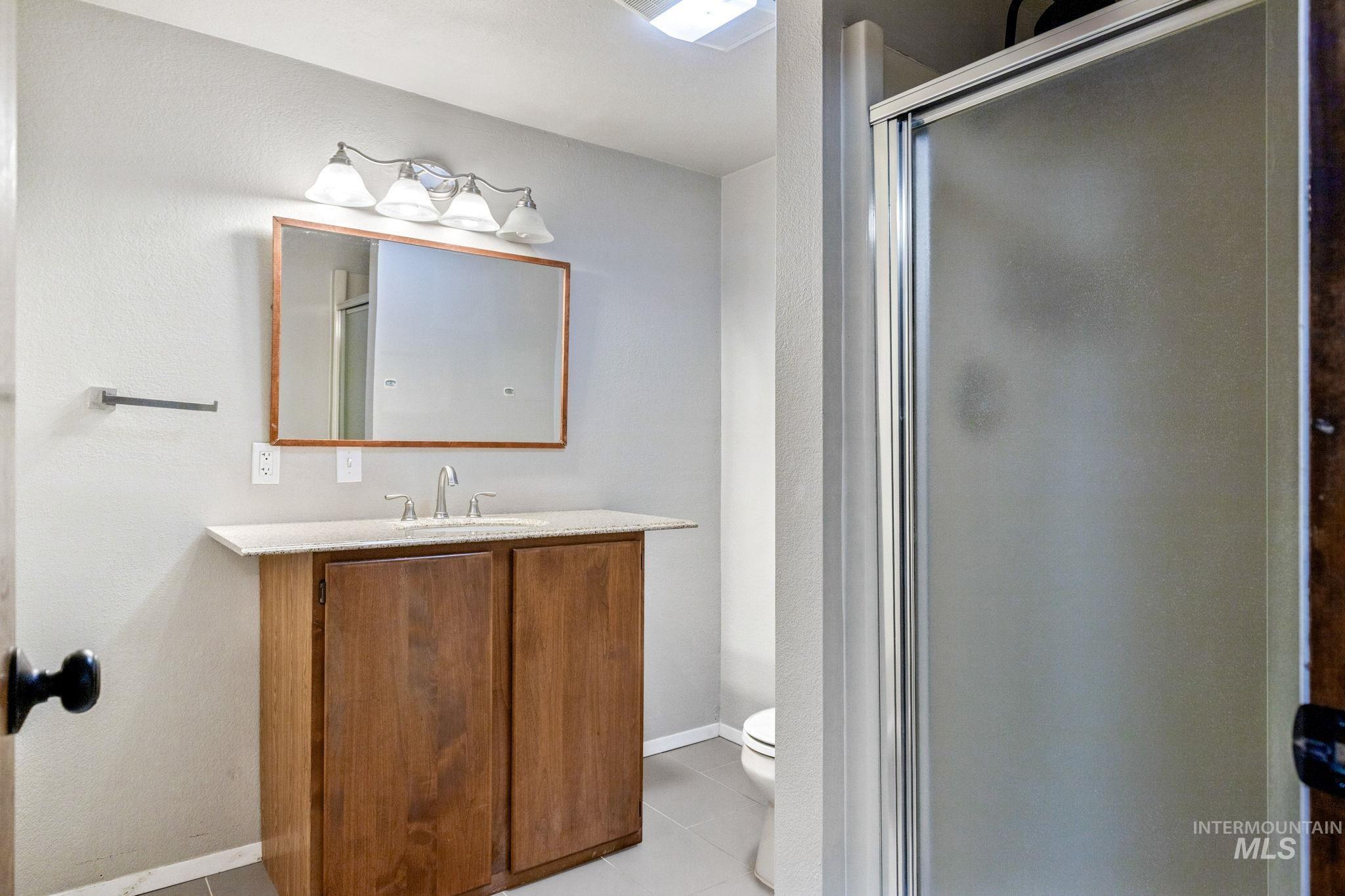 6621 E Willow Ave, Nampa, Idaho 83687, 4 Bedrooms, 2 Bathrooms, Residential For Sale, Price $555,000,MLS 98983020