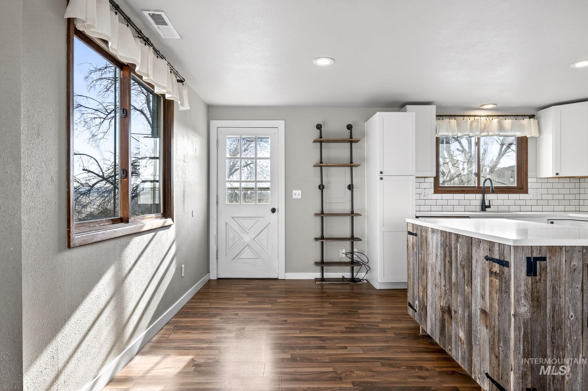 6621 E Willow Ave, Nampa, Idaho 83687, 4 Bedrooms, 2 Bathrooms, Residential For Sale, Price $555,000,MLS 98983020