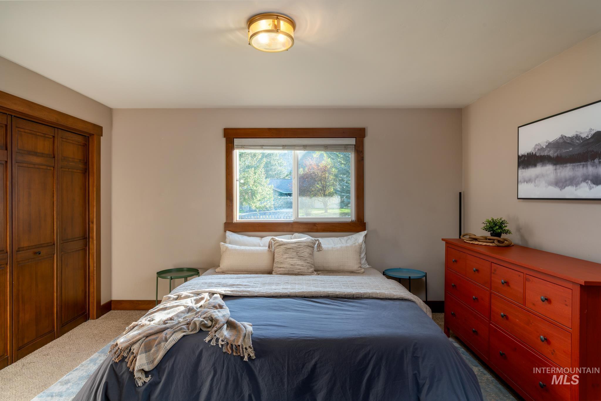 2850 Glenbrook Dr., Hailey, Idaho 83333-0000, 3 Bedrooms, 2 Bathrooms, Residential For Sale, Price $659,000,MLS 98983022