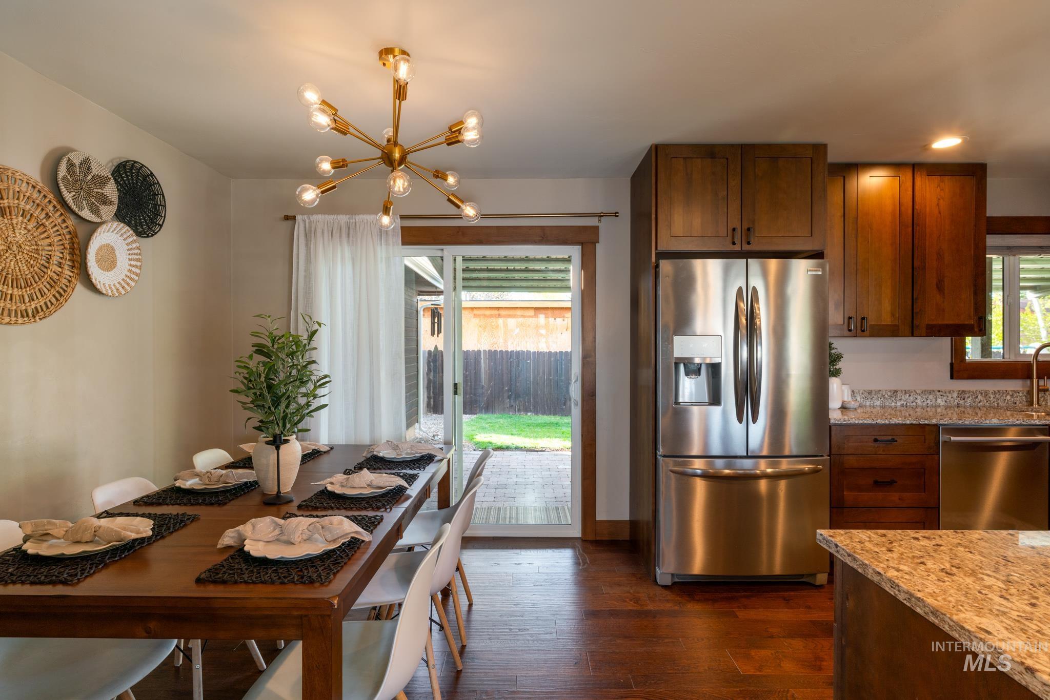 2850 Glenbrook Dr., Hailey, Idaho 83333-0000, 3 Bedrooms, 2 Bathrooms, Residential For Sale, Price $659,000,MLS 98983022