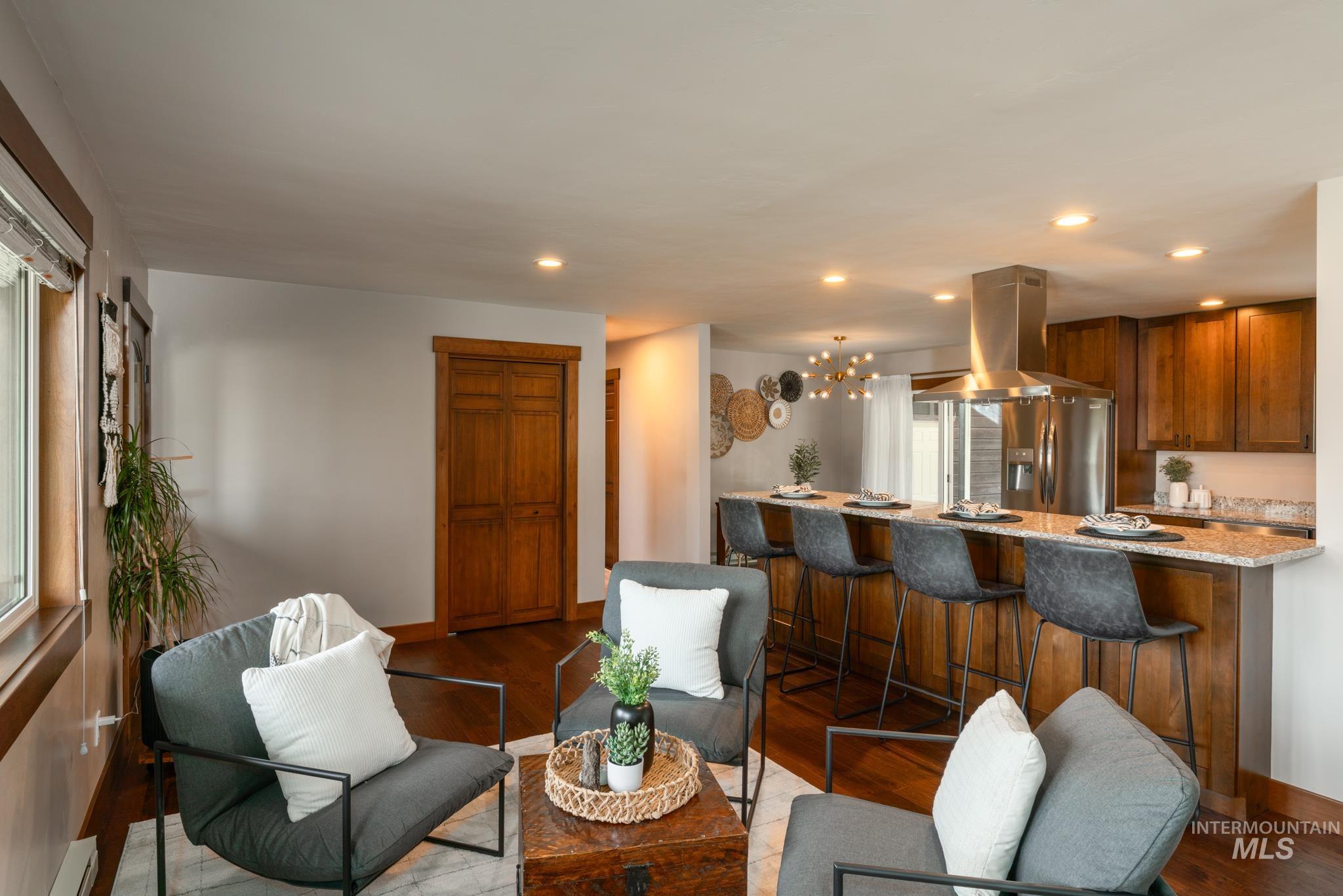 2850 Glenbrook Dr., Hailey, Idaho 83333-0000, 3 Bedrooms, 2 Bathrooms, Residential For Sale, Price $659,000,MLS 98983022