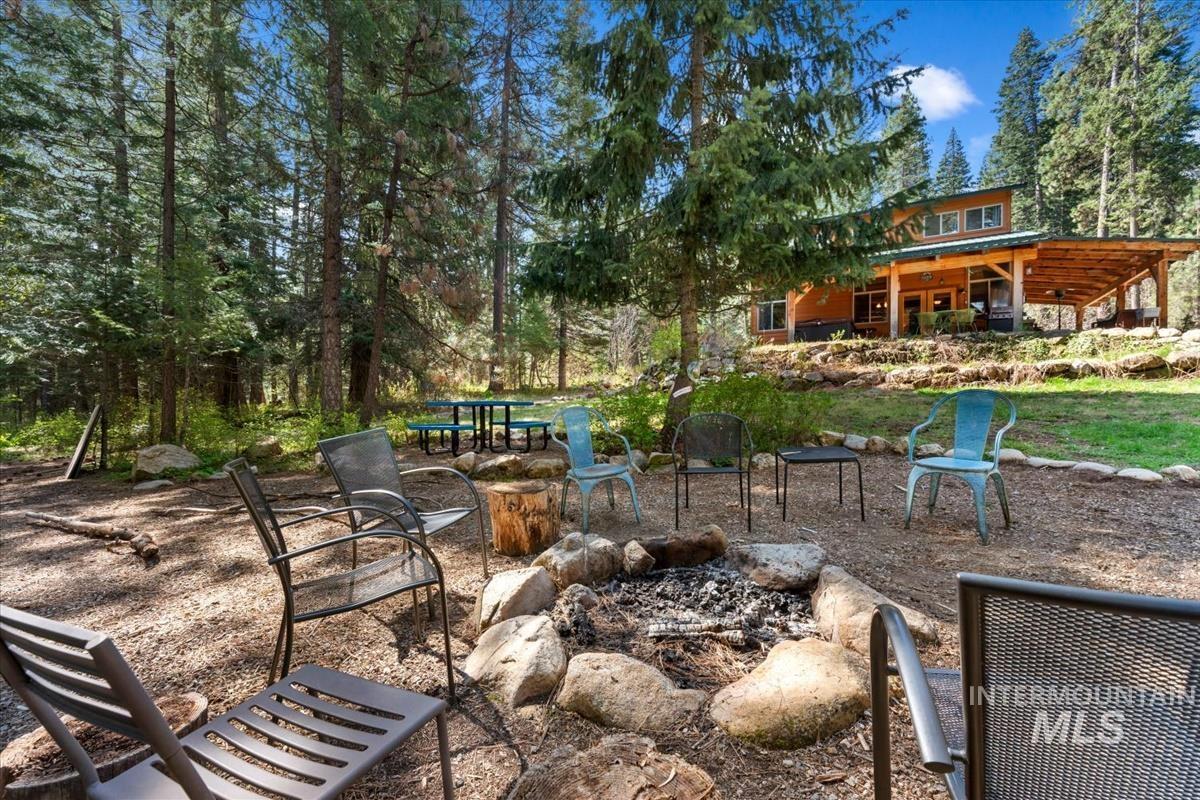 11 Shadow Rd, Garden Valley, Idaho 83622, 3 Bedrooms, 2 Bathrooms, Residential For Sale, Price $559,900,MLS 98983023