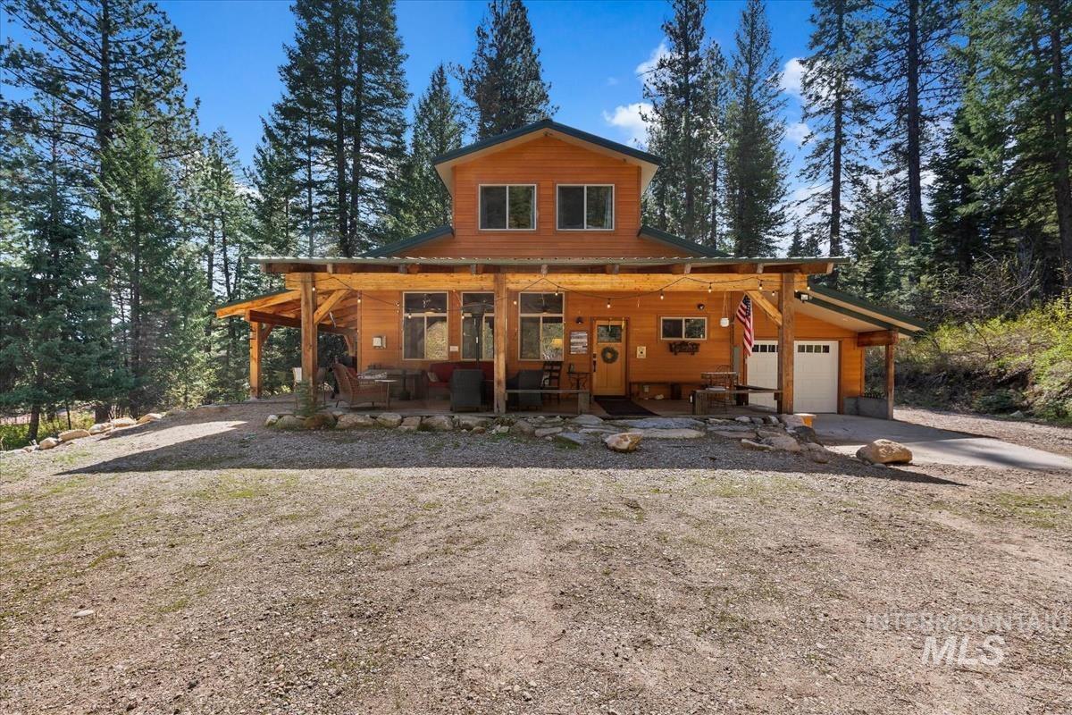 11 Shadow Rd, Garden Valley, Idaho 83622, 3 Bedrooms, 2 Bathrooms, Residential For Sale, Price $559,900,MLS 98983023