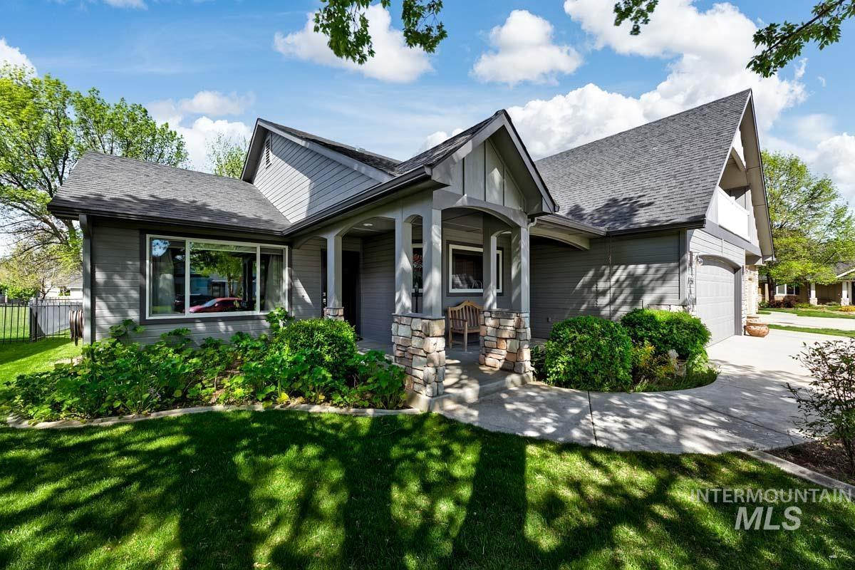 4151 Clearbrook Pl, Meridian, Idaho 83646, 4 Bedrooms, 3 Bathrooms, Residential For Sale, Price $585,900,MLS 98983025