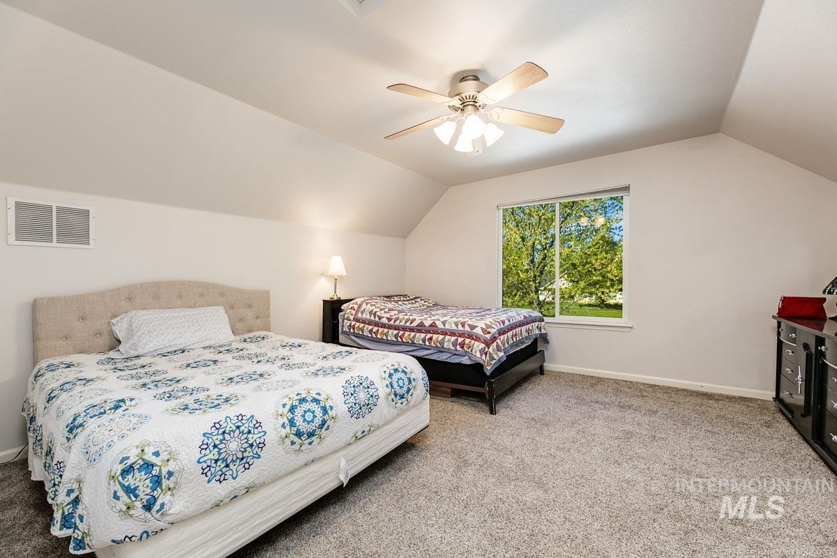 4151 Clearbrook Pl, Meridian, Idaho 83646, 4 Bedrooms, 3 Bathrooms, Residential For Sale, Price $598,000,MLS 98983025