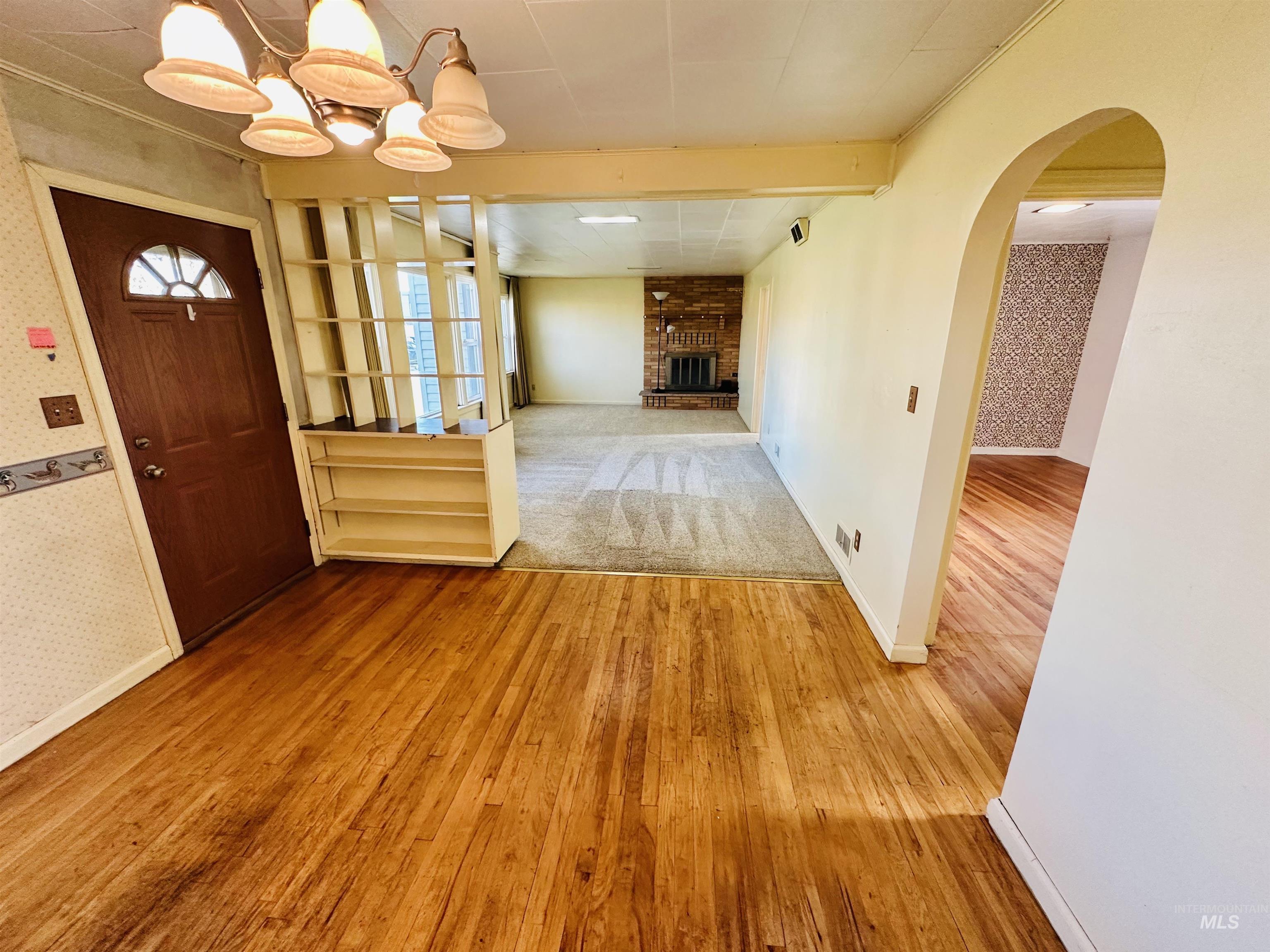 912 SW 5TH ST, Ontario, Oregon 97914, 3 Bedrooms, 2 Bathrooms, Residential For Sale, Price $275,000, 98983026