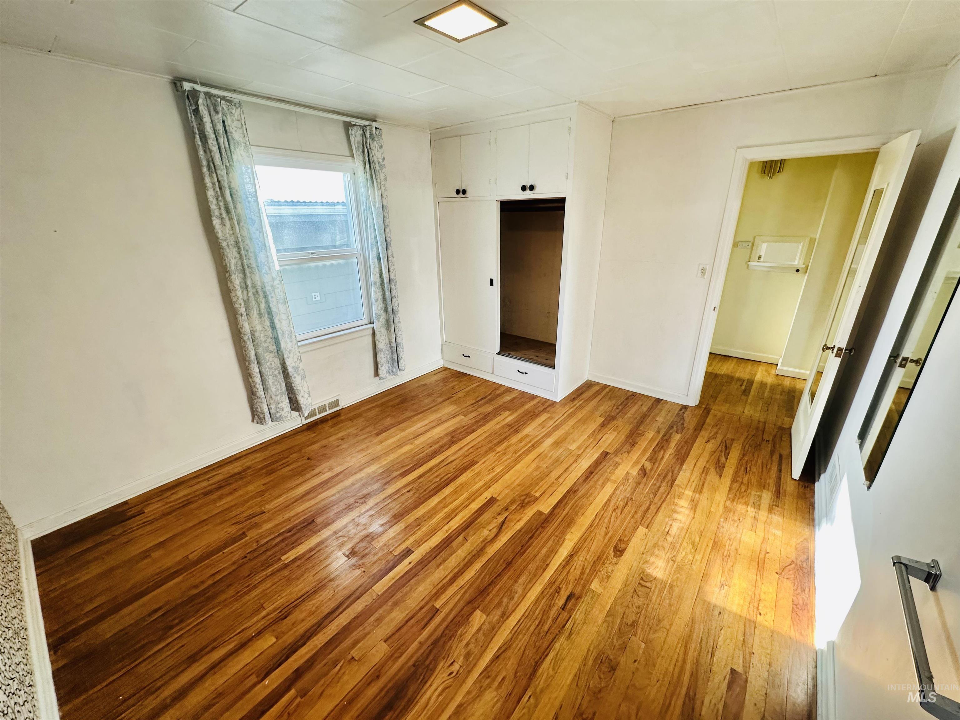 912 SW 5TH ST, Ontario, Oregon 97914, 3 Bedrooms, 2 Bathrooms, Residential For Sale, Price $275,000, 98983026