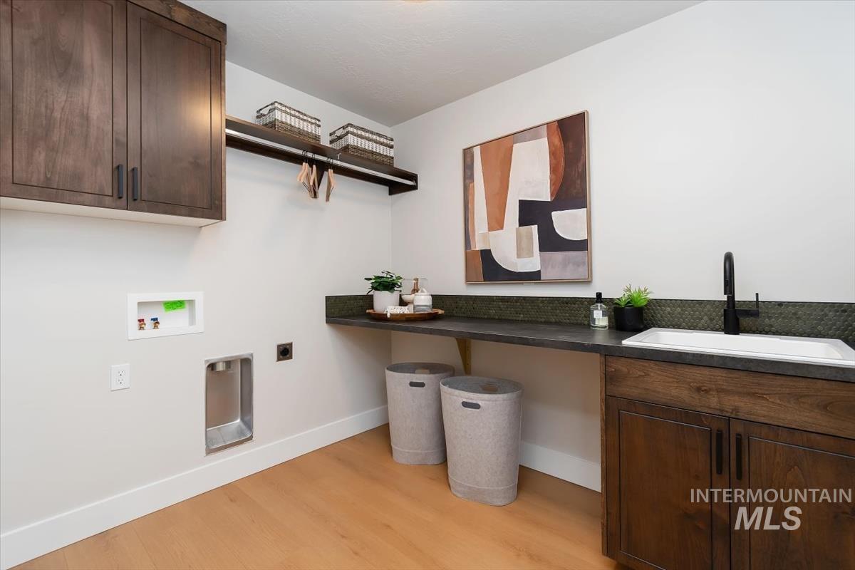 6397 N Birch Run Ln, Eagle, Idaho 83616, 3 Bedrooms, 2.5 Bathrooms, Residential For Sale, Price $524,800,MLS 98983027