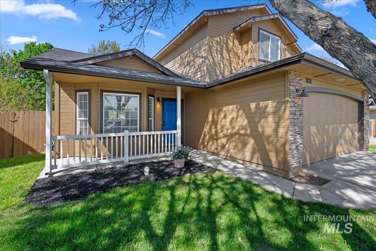 2021 N Eureka Ave., Meridian, Idaho 83646, 4 Bedrooms, 2.5 Bathrooms, Residential For Sale, Price $422,000,MLS 98983028