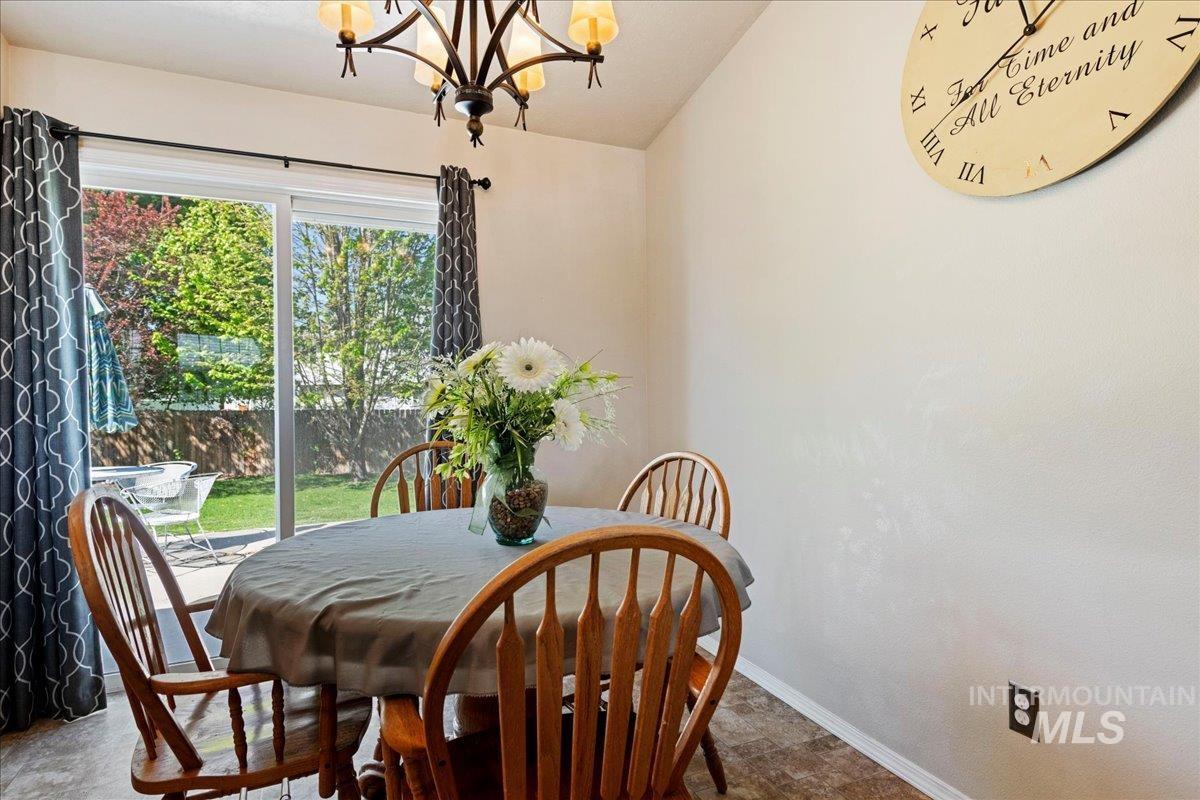 2021 N Eureka Ave., Meridian, Idaho 83646, 4 Bedrooms, 2.5 Bathrooms, Residential For Sale, Price $422,000,MLS 98983028