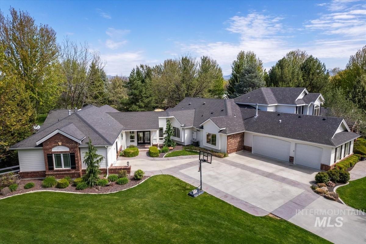 2958 W Champagne Ct., Eagle, Idaho 83616, 5 Bedrooms, 6 Bathrooms, Residential For Sale, Price $2,675,000, 98983029