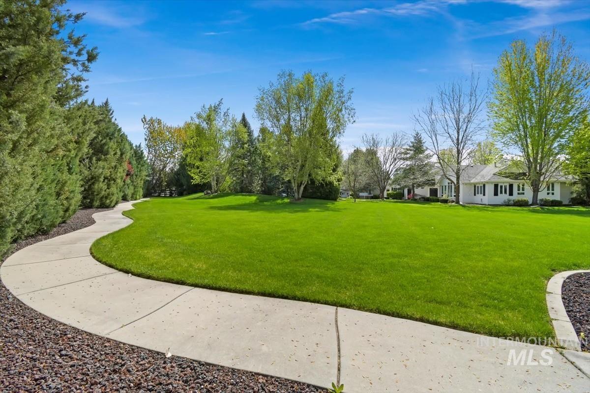 2958 W Champagne Ct., Eagle, Idaho 83616, 5 Bedrooms, 6 Bathrooms, Residential For Sale, Price $2,675,000, 98983029