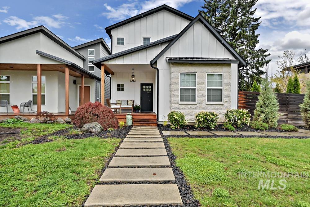 1825 N 30th Street, Boise, Idaho 83703, 4 Bedrooms, 3.5 Bathrooms, Residential For Sale, Price $899,900,MLS 98983033