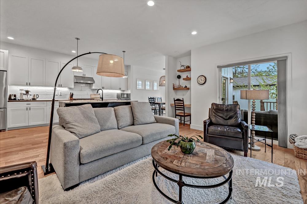 1825 N 30th Street, Boise, Idaho 83703, 4 Bedrooms, 3.5 Bathrooms, Residential For Sale, Price $899,900,MLS 98983033