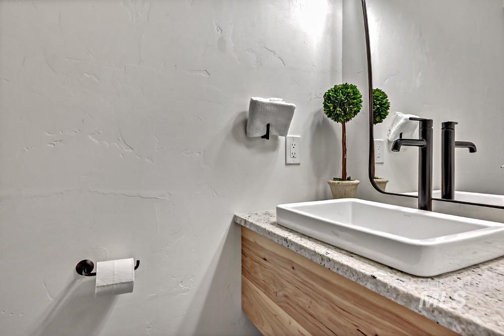 1825 N 30th Street, Boise, Idaho 83703, 4 Bedrooms, 3.5 Bathrooms, Residential For Sale, Price $899,900,MLS 98983033