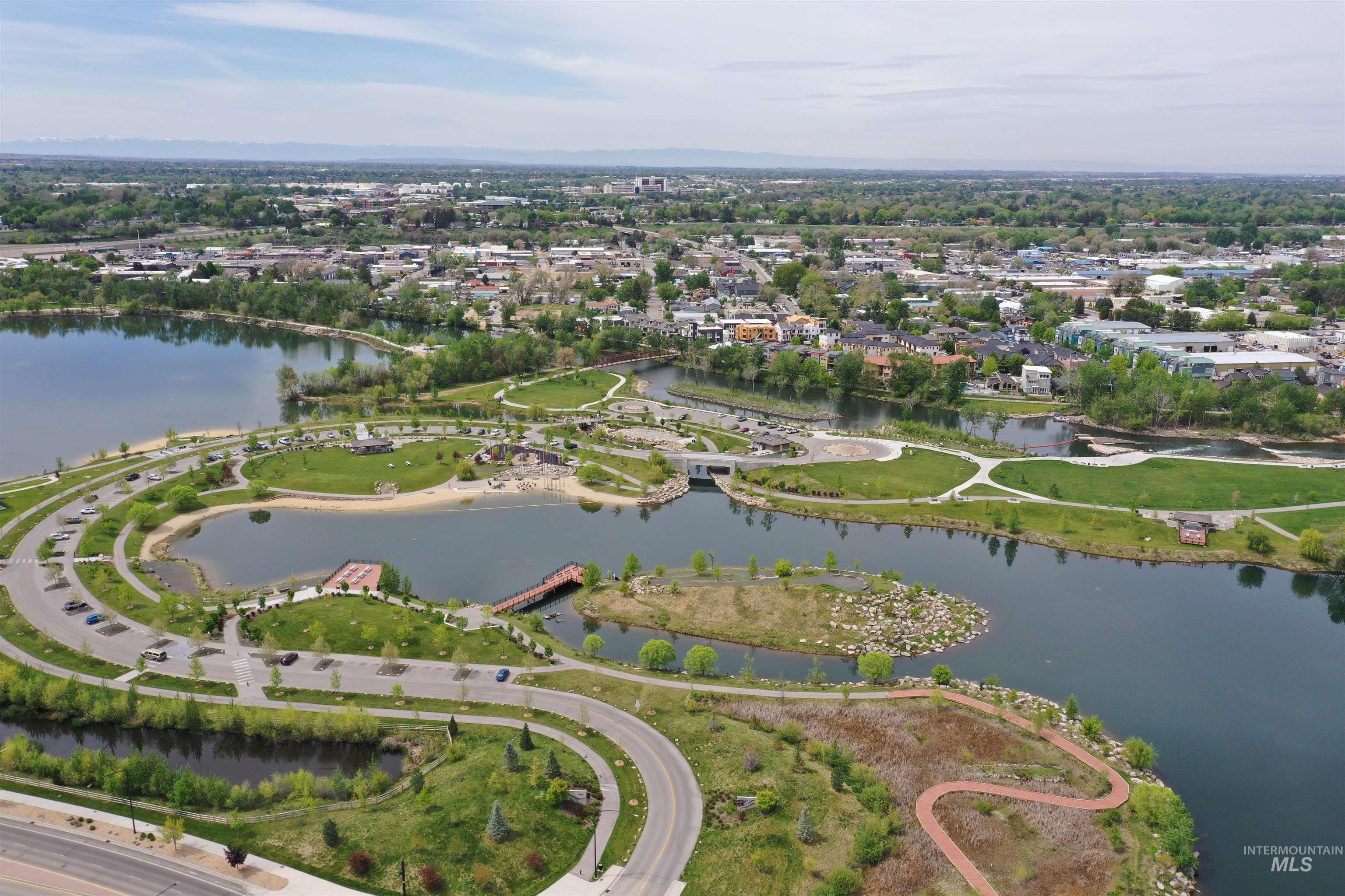 1825 N 30th Street, Boise, Idaho 83703, 4 Bedrooms, 3.5 Bathrooms, Residential For Sale, Price $899,900,MLS 98983033