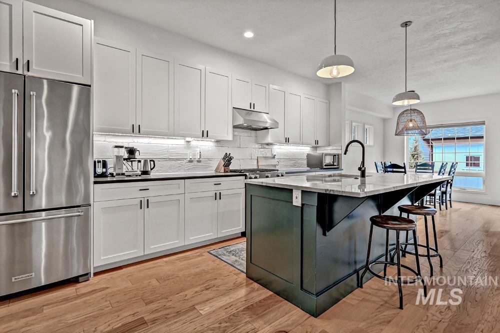 1825 N 30th Street, Boise, Idaho 83703, 4 Bedrooms, 3.5 Bathrooms, Residential For Sale, Price $899,900,MLS 98983033