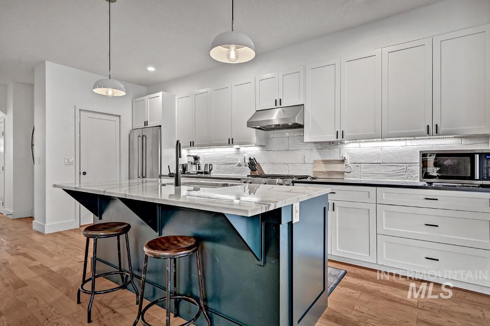 1825 N 30th Street, Boise, Idaho 83703, 4 Bedrooms, 3.5 Bathrooms, Residential For Sale, Price $899,900,MLS 98983033