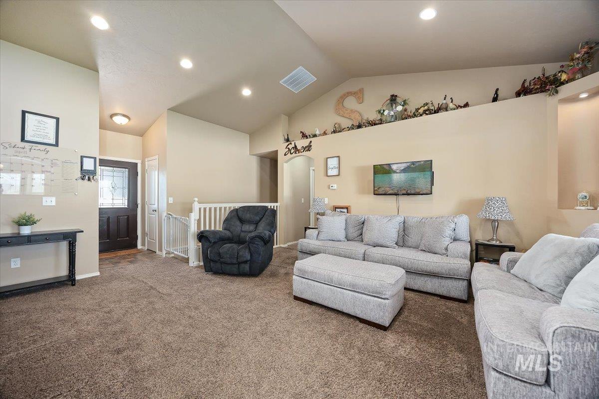 2543 Denali Dr, Burley, Idaho 83318, 5 Bedrooms, 3 Bathrooms, Residential For Sale, Price $465,000,MLS 98983036