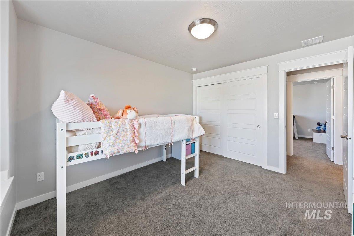 5986 N Vicenza Ave., Meridian, Idaho 83646, 4 Bedrooms, 2.5 Bathrooms, Residential For Sale, Price $774,900,MLS 98983037
