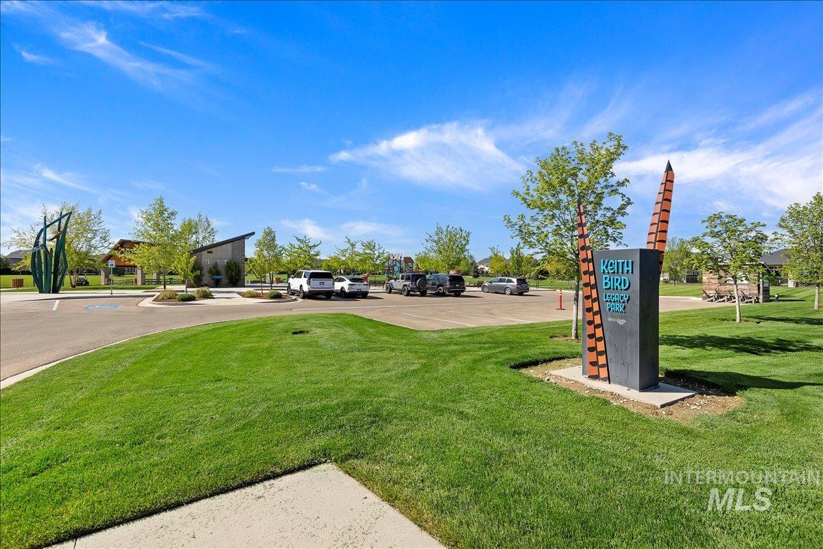 5986 N Vicenza Ave., Meridian, Idaho 83646, 4 Bedrooms, 2.5 Bathrooms, Residential For Sale, Price $774,900,MLS 98983037