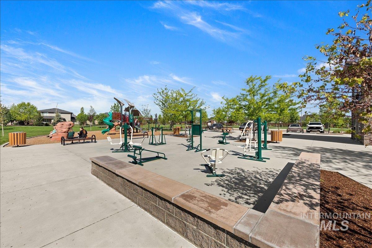 5986 N Vicenza Ave., Meridian, Idaho 83646, 4 Bedrooms, 2.5 Bathrooms, Residential For Sale, Price $774,900,MLS 98983037