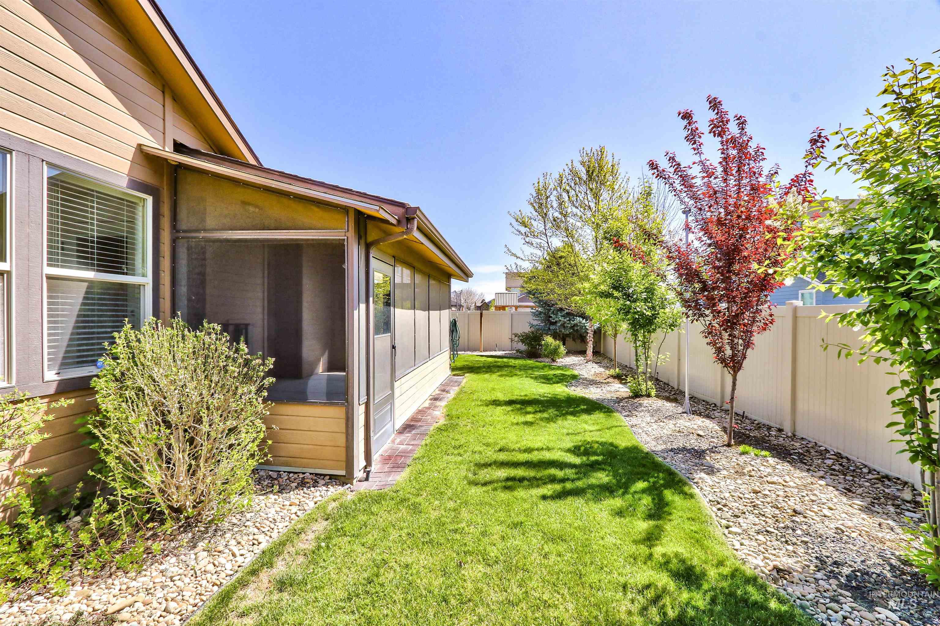 10553 Alpine Street, Nampa, Idaho 83687, 3 Bedrooms, 2.5 Bathrooms, Residential For Sale, Price $479,900,MLS 98983048