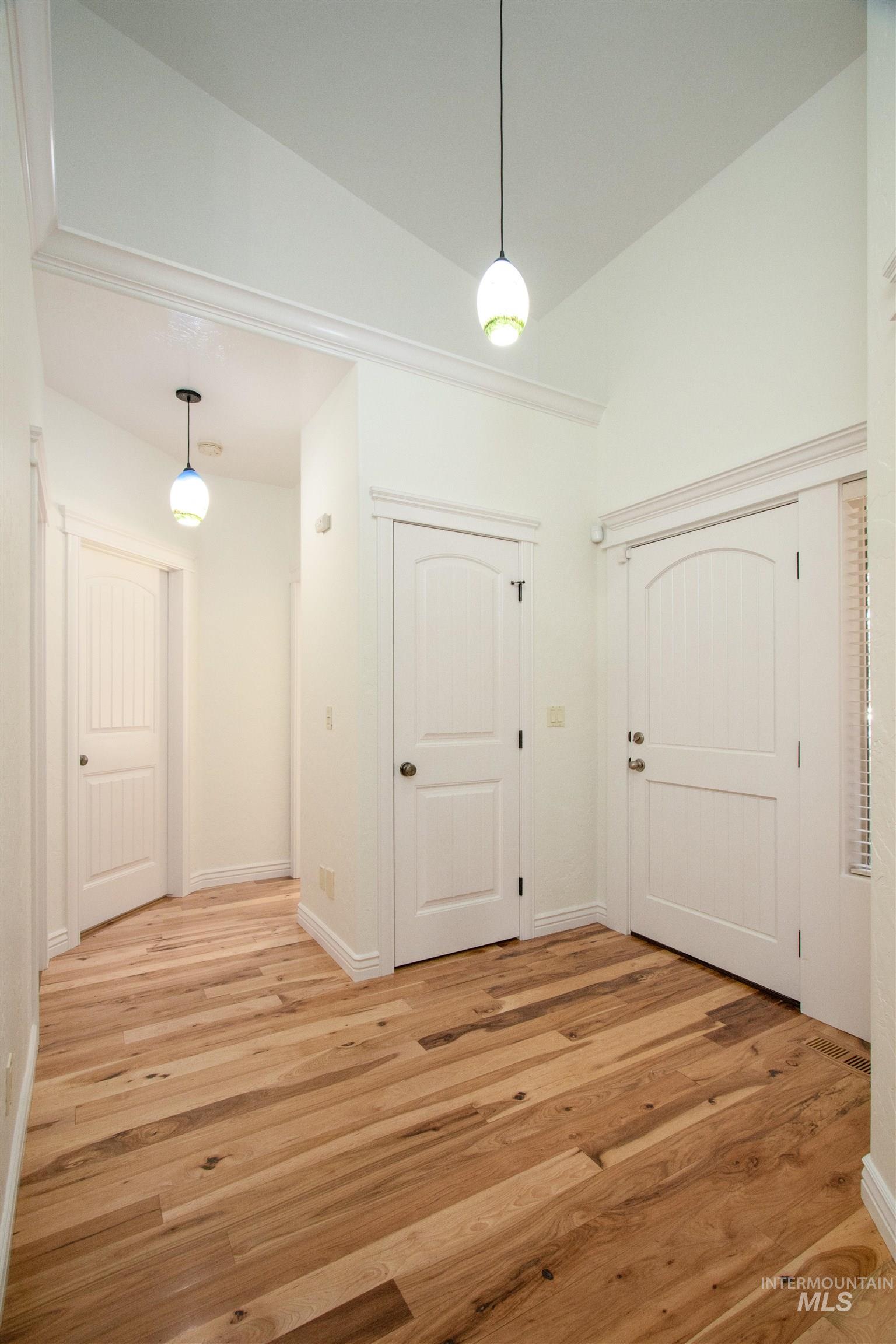 10553 Alpine Street, Nampa, Idaho 83687, 3 Bedrooms, 2.5 Bathrooms, Residential For Sale, Price $479,900,MLS 98983048