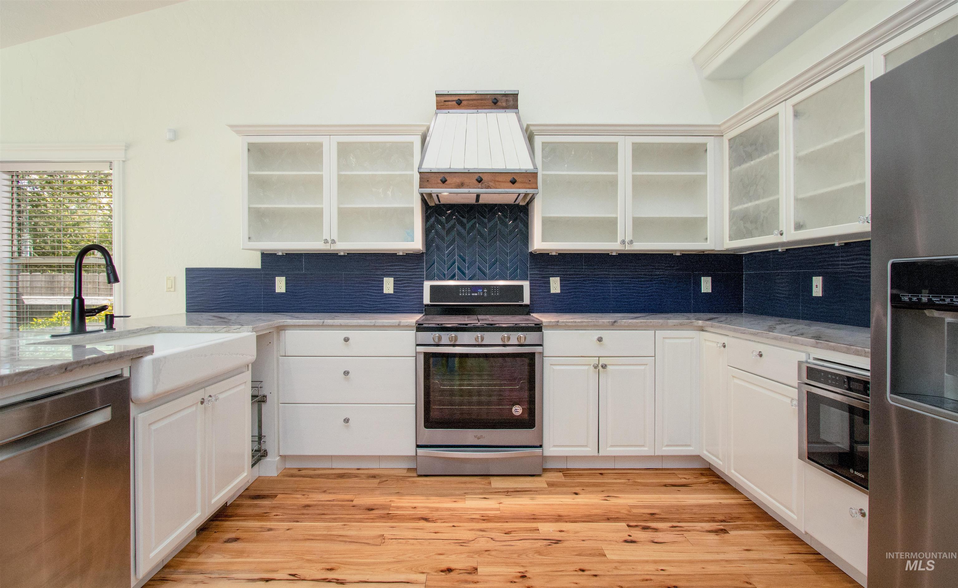 10553 Alpine Street, Nampa, Idaho 83687, 3 Bedrooms, 2.5 Bathrooms, Residential For Sale, Price $479,900,MLS 98983048