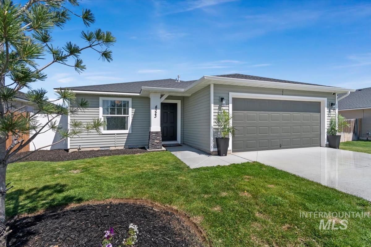 4323 Bainbridge St, Caldwell, Idaho 83607-4510, 3 Bedrooms, 2 Bathrooms, Residential For Sale, Price $420,000,MLS 98983050