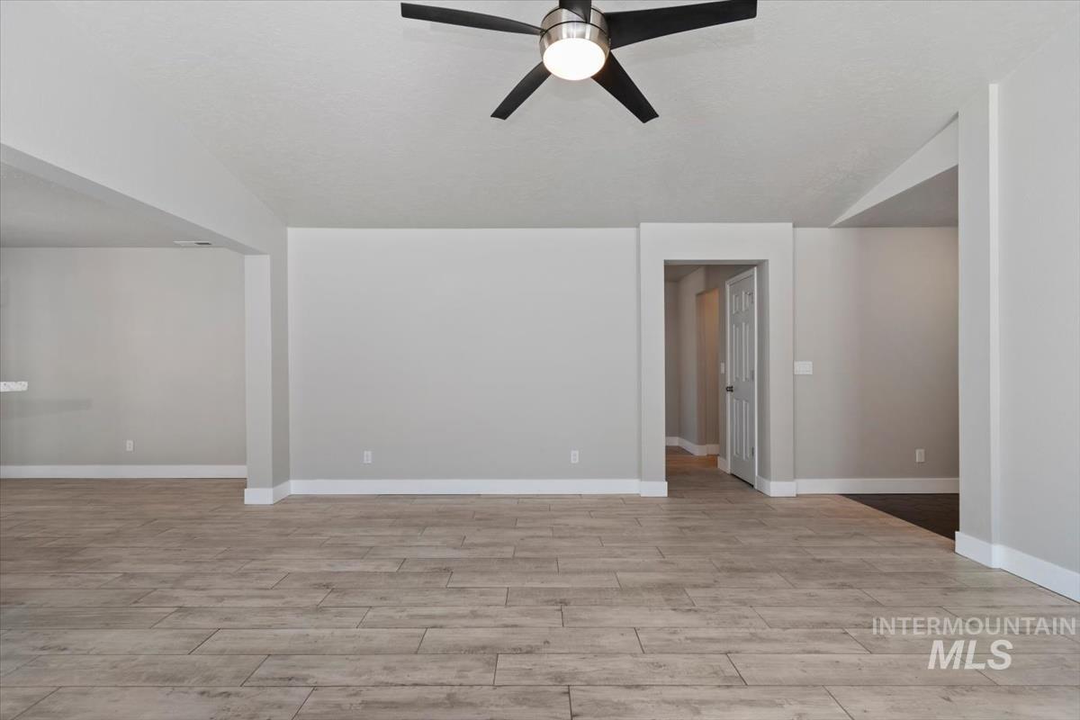 4323 Bainbridge St, Caldwell, Idaho 83607-4510, 3 Bedrooms, 2 Bathrooms, Residential For Sale, Price $420,000,MLS 98983050