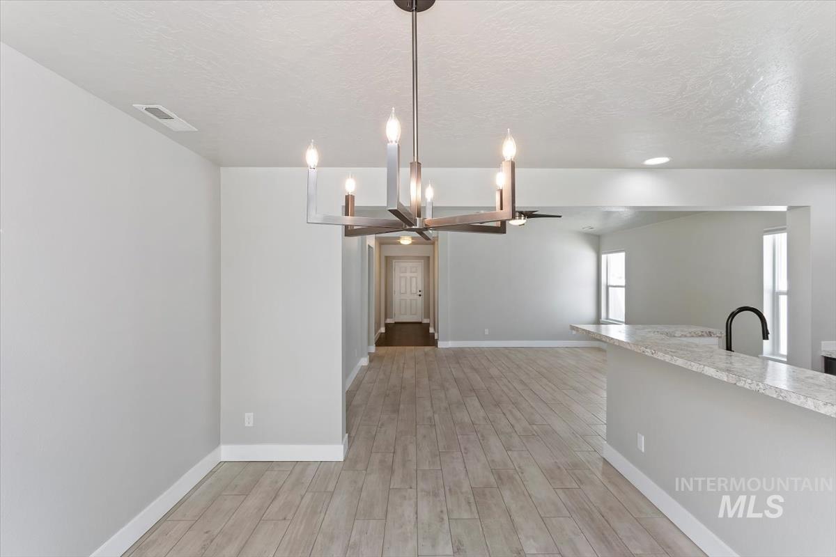 4323 Bainbridge St, Caldwell, Idaho 83607-4510, 3 Bedrooms, 2 Bathrooms, Residential For Sale, Price $420,000,MLS 98983050