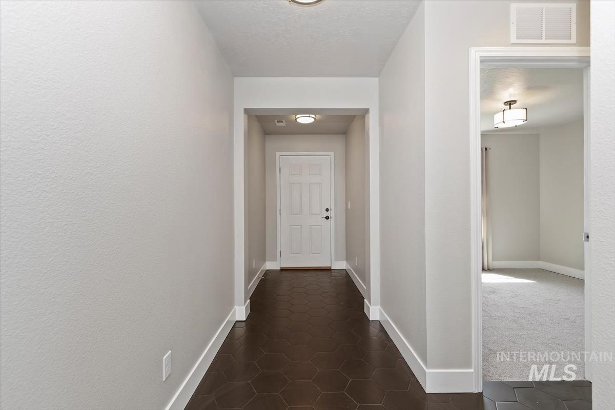 4323 Bainbridge St, Caldwell, Idaho 83607-4510, 3 Bedrooms, 2 Bathrooms, Residential For Sale, Price $420,000,MLS 98983050