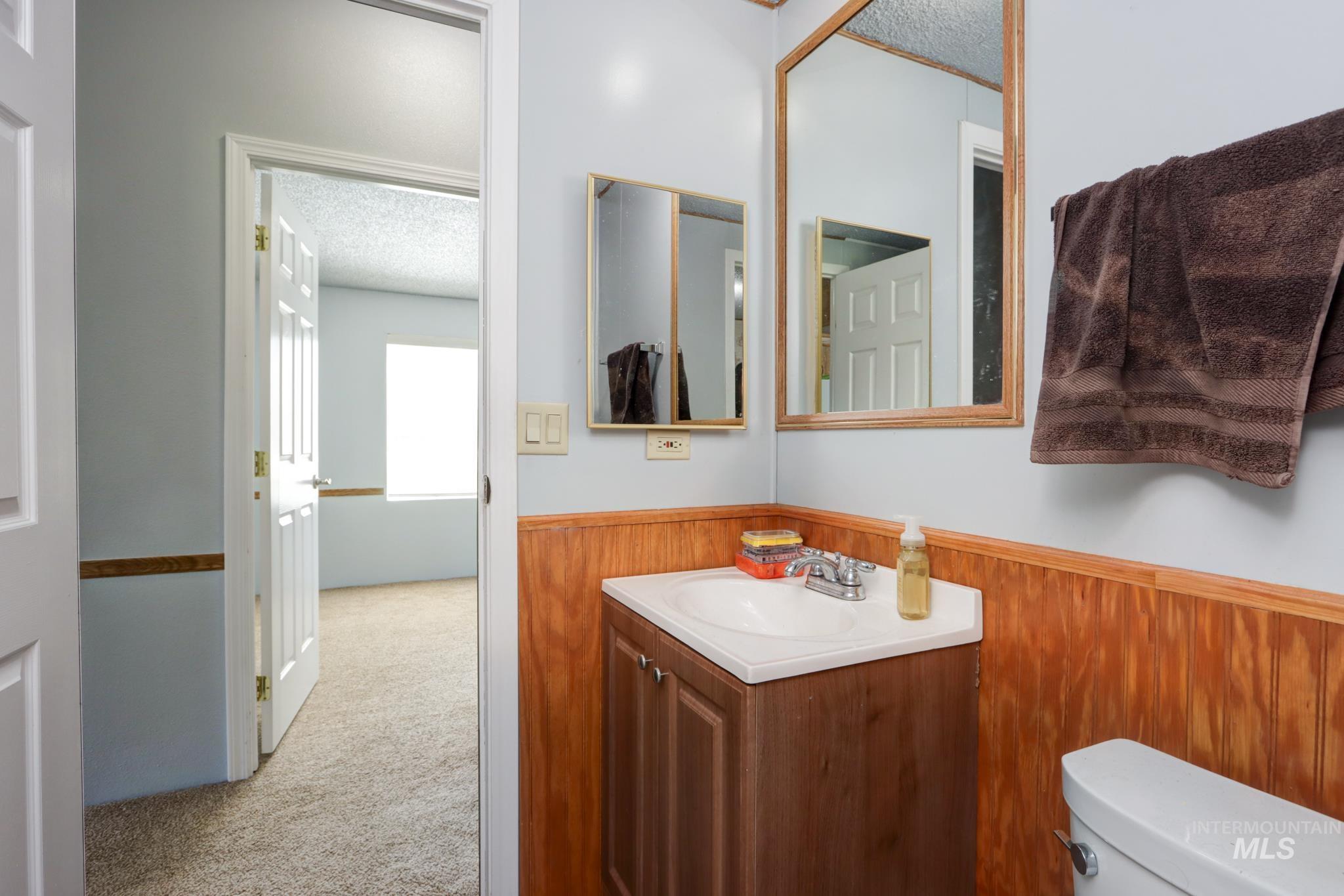 338 & 340 W Hwy 52, Emmett, Idaho 83617, Business/Commercial For Sale, Price $1,300,000, 98983052