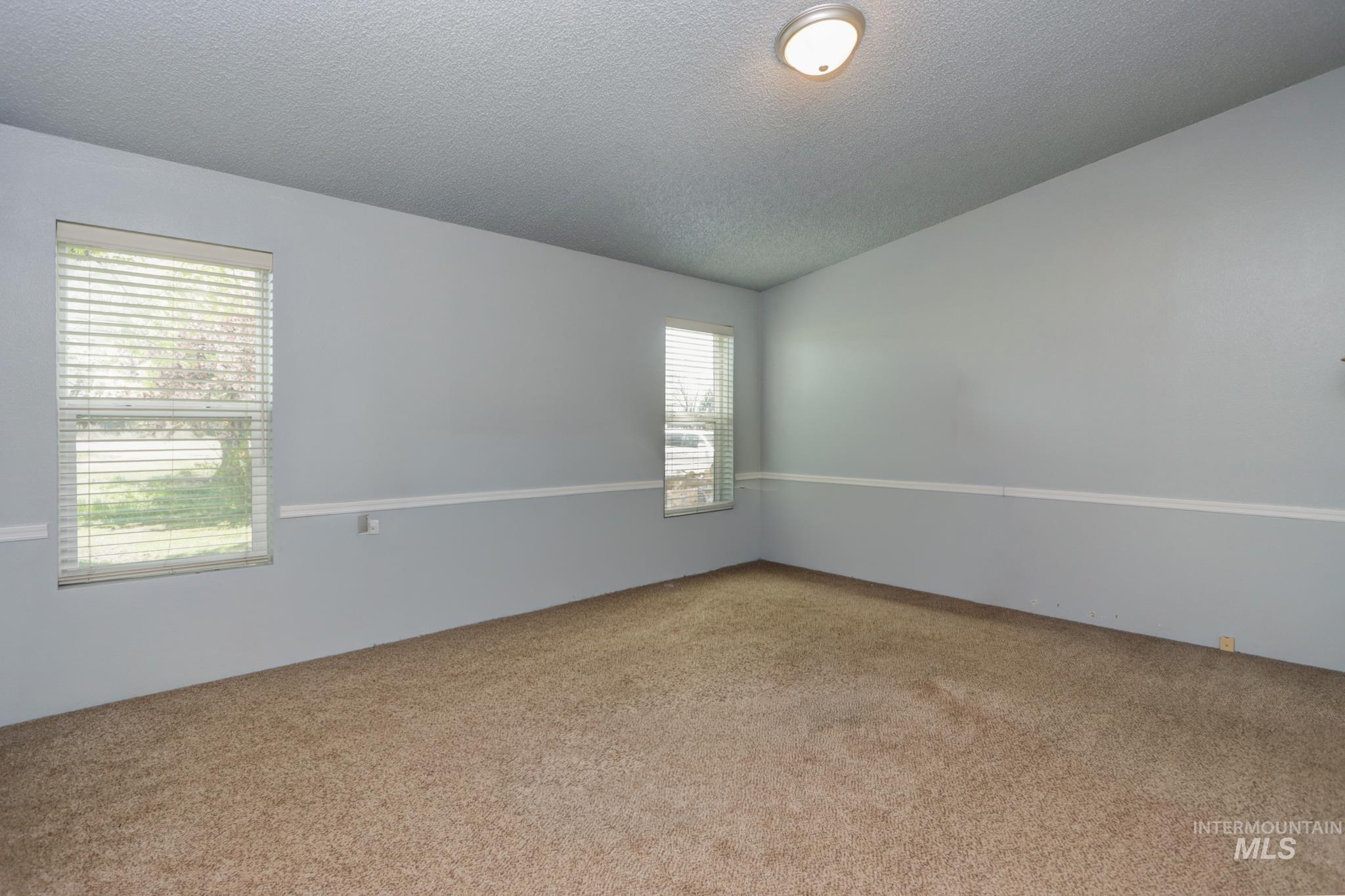 338 & 340 W Hwy 52, Emmett, Idaho 83617, Business/Commercial For Sale, Price $1,300,000, 98983052