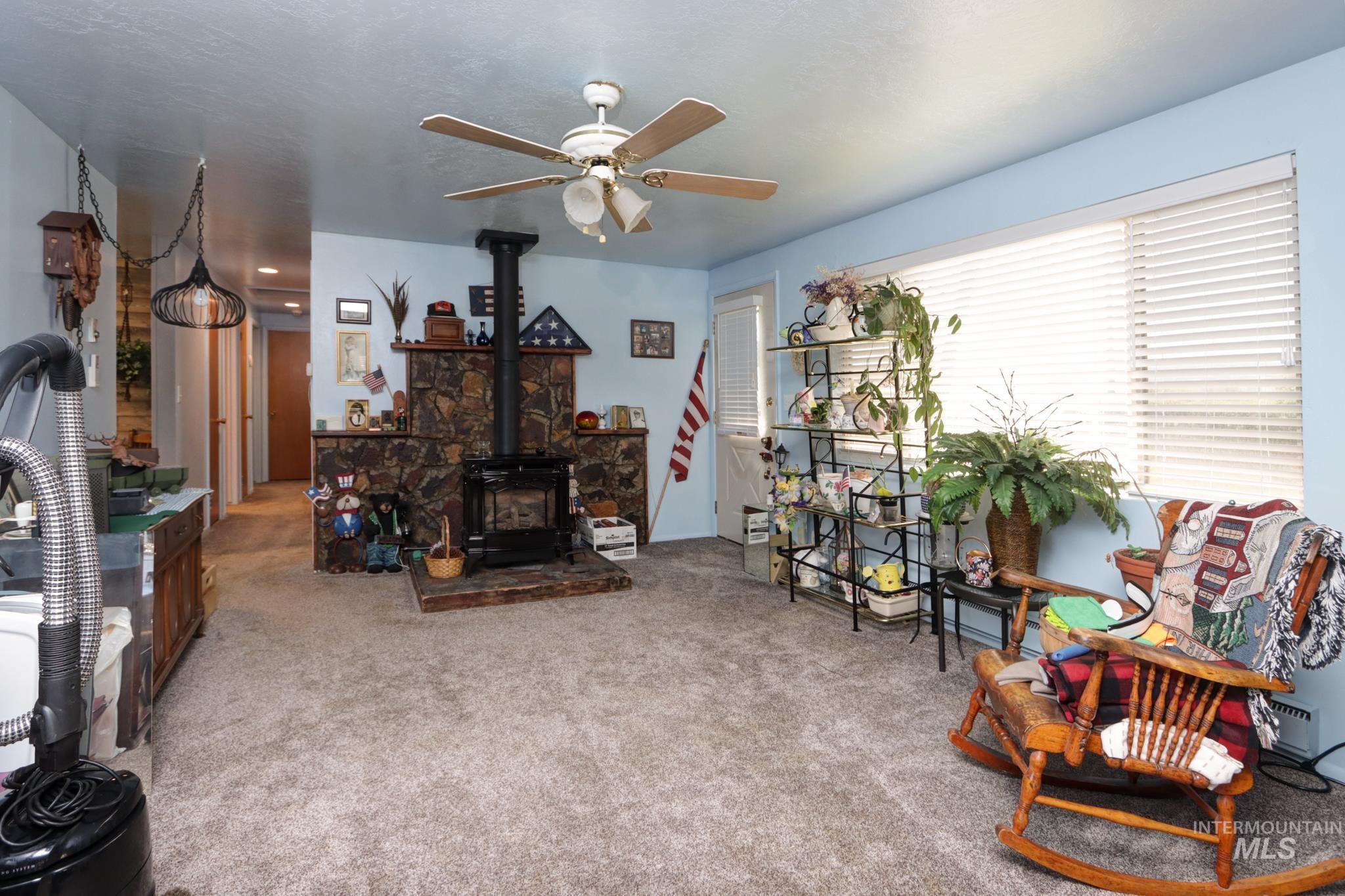 338, 340, & TBD W Hwy 52, Emmett, Idaho 83617, 6 Bedrooms, 4 Bathrooms, Residential For Sale, Price $1,249,500,MLS 98983053