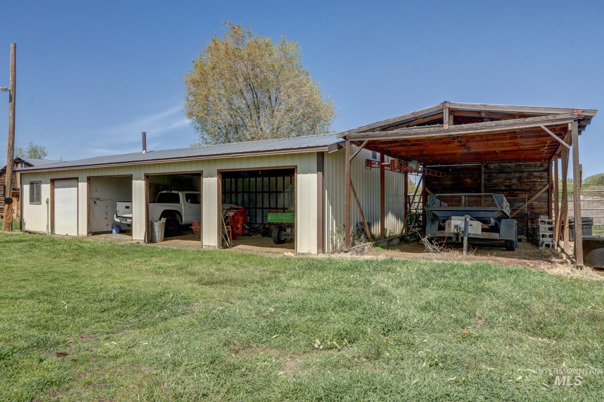 338, 340, & TBD W Hwy 52, Emmett, Idaho 83617, 6 Bedrooms, 4 Bathrooms, Residential For Sale, Price $1,249,500,MLS 98983053